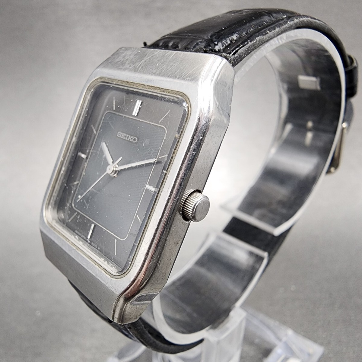VTG Seiko Tank Watch Women 25mm Black Dial Silver Tone Rectangle