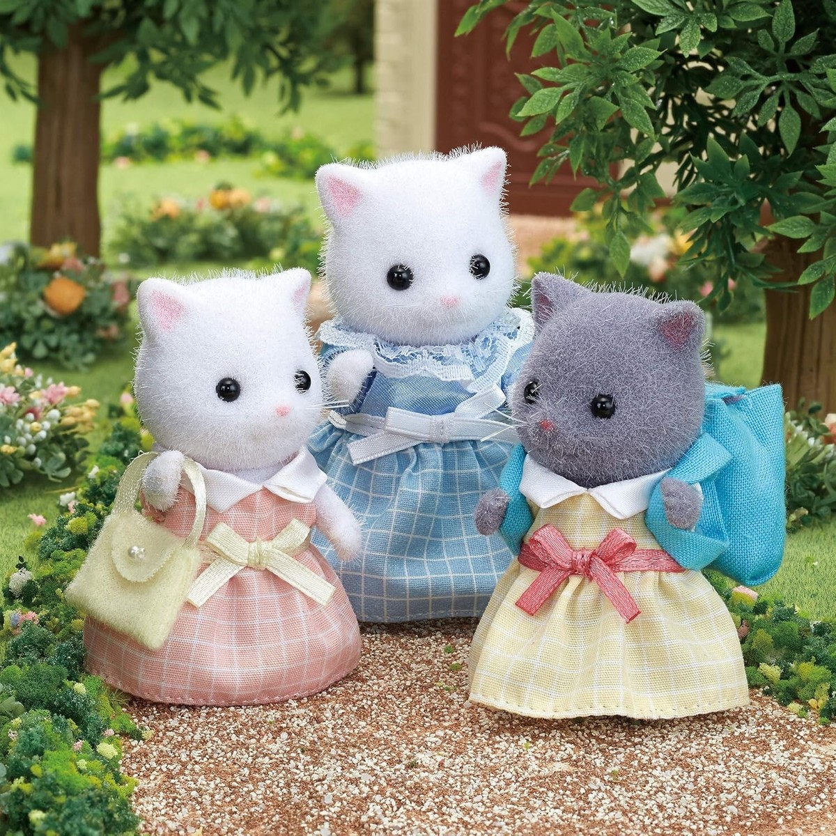 Sylvanian Families FS-36 Persian Cat Family Calico Critters