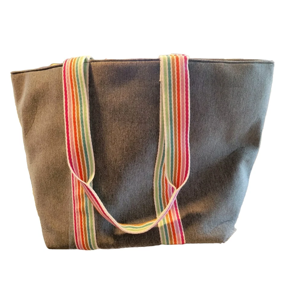 Wildfox 女式球衣托特包 Sac 全新带标签,深灰色 100% 聚酯纤维 — 第 3/4 张图片