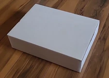 LOT of 20, 12x9x3 Boxes ULINE S-16544 White Indestructo Mailer Boxes