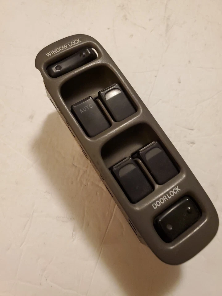 Interruptor de ventana principal del conductor delantero izquierdo Suzuki Grand Vitara 1999 2004 OEM Foto 2 de 4