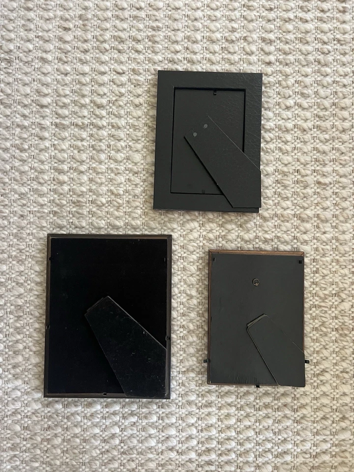 Set Of 3 Lacquered Frames, Reddish, Blue, Brown All Fitting 4” X 6” Photos - Image 2 of 3