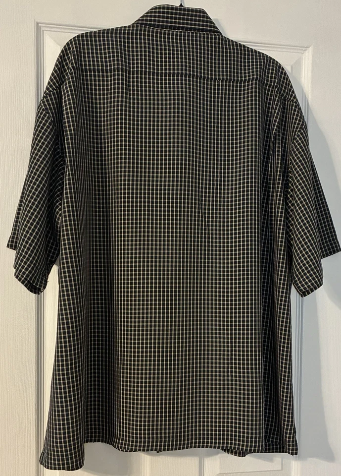 Joseph & Feiss Classic Fit 3X Men's Short Sleeve collared Button-Down Shirt ￼ - Image 2 of 4