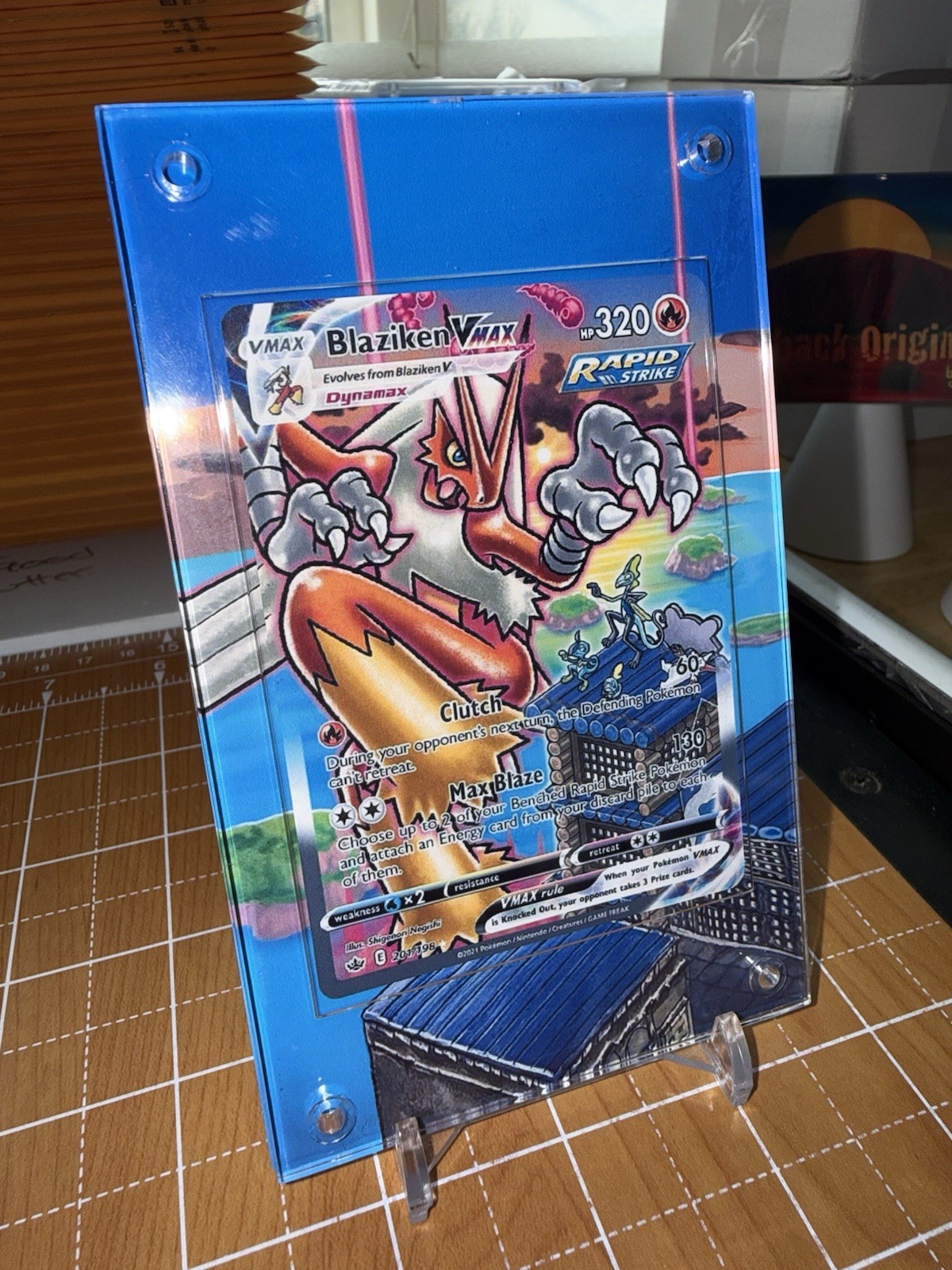 Blaziken Vmax Chilling Reign 201/198 Pokemon Extended Artwork Case