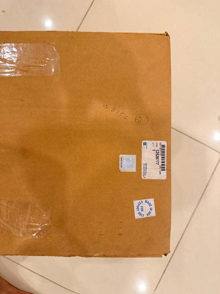 Tanque depósito refrigerante Impala ss 1994-1996 GM 12528777 Foto 3 de 4