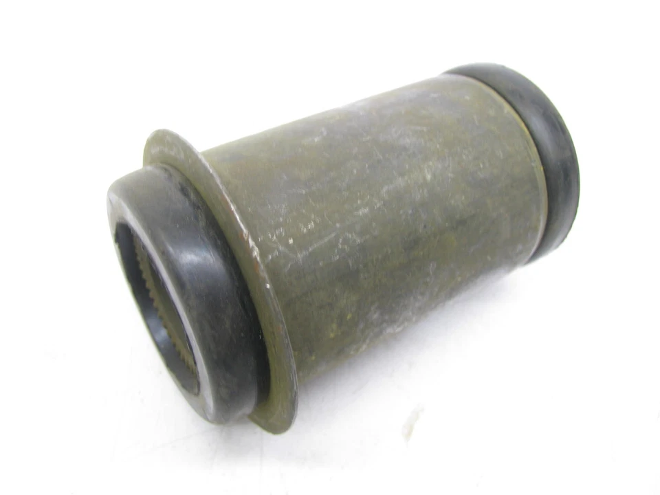 Buje de brazo loca de dirección Mercury Comet 1963-64 (con dirección asistida, extremo del soporte) Foto 2 de 3