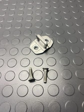 2017-19 20 GRAND CARAVAN FRONT LEFT/RIGHT SIDE DOOR LOCK LATCH STRIKER PLATE OEM