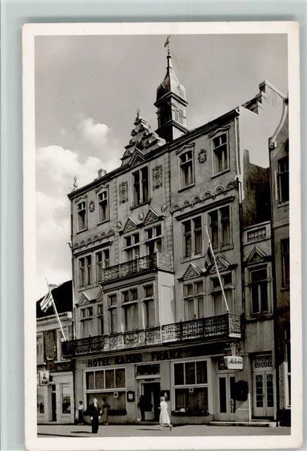 Bild 1 von 2