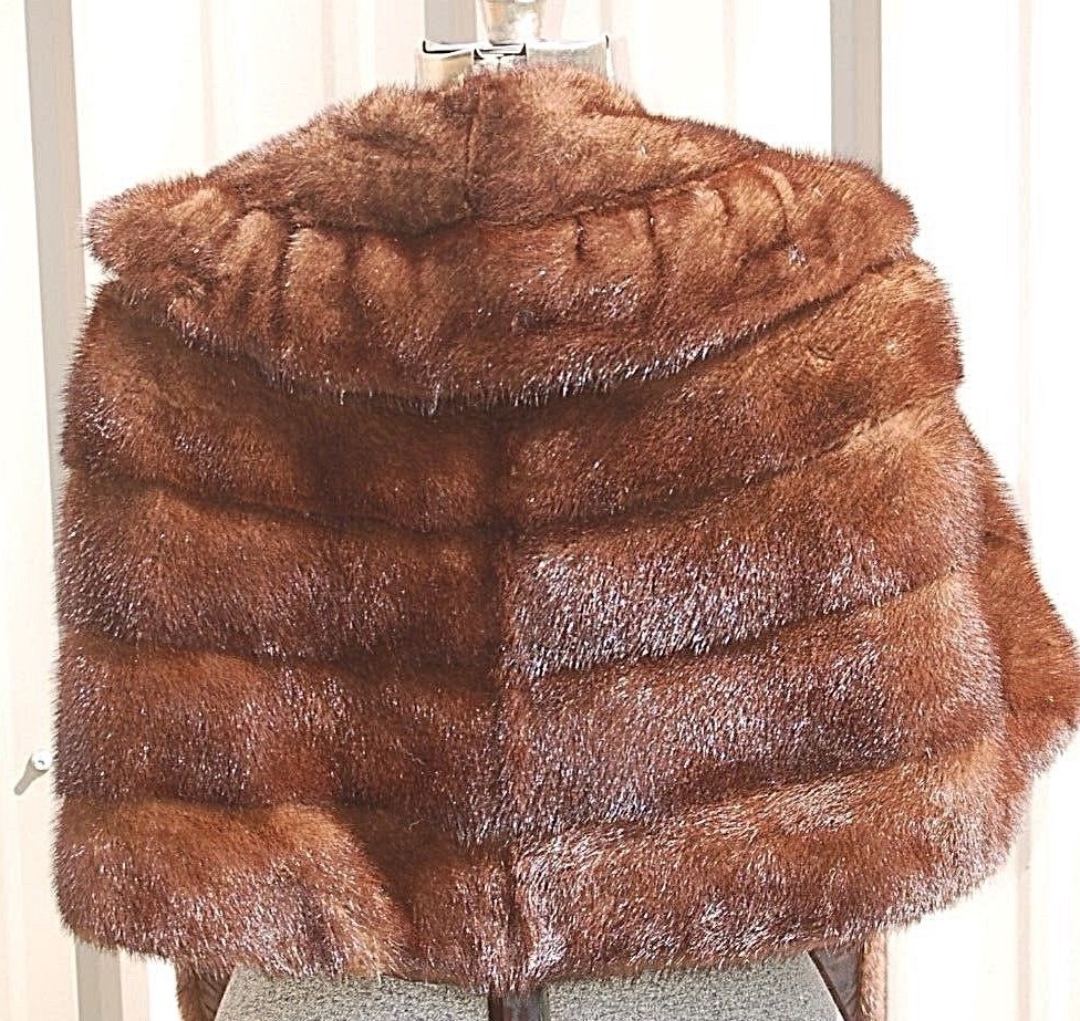 Old Vintage Brown Mink Stole Satin Lined w Pockets by  display picture 2