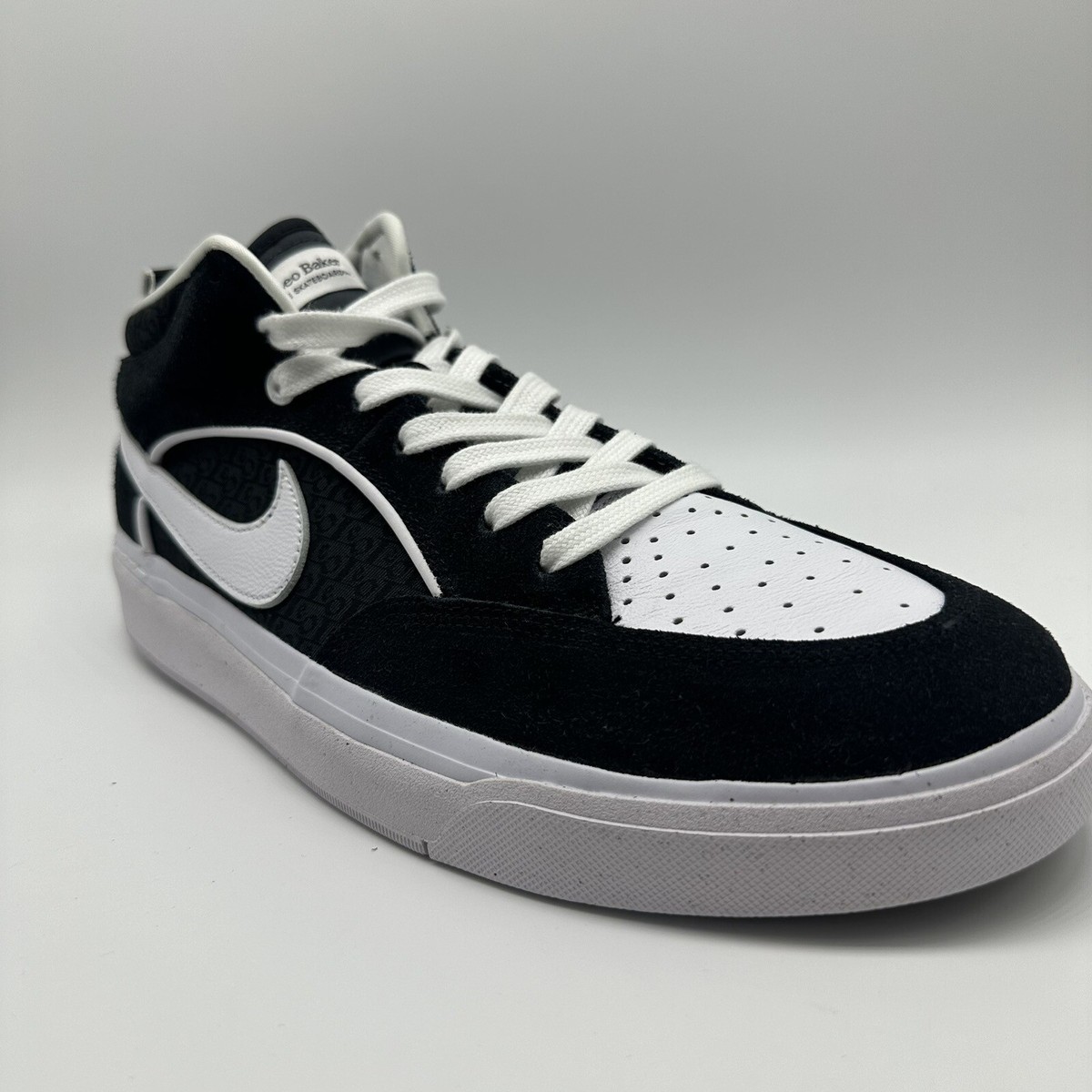 NikeSB×レオベーカー25cm Nike SB React Leo Black White - Sep 2023 - DX4361-001