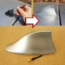 Grau Silber Antenne Hai Radio Aktive Dachantenne Haifisch Universal für Auto KFZ