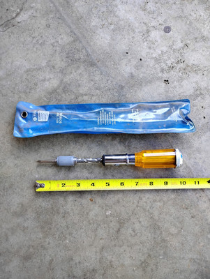Fuller 10 1/2 Ratchet Screwdriver with 5 Bits and Case