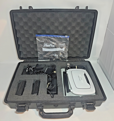 Icom IP1000C IP Radio System Kit w/ 2 IP100H Radios Chargers