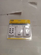Smart Electrician 3-Pack Indoor  Wireless Remote Controlled Outlet 125 Volt