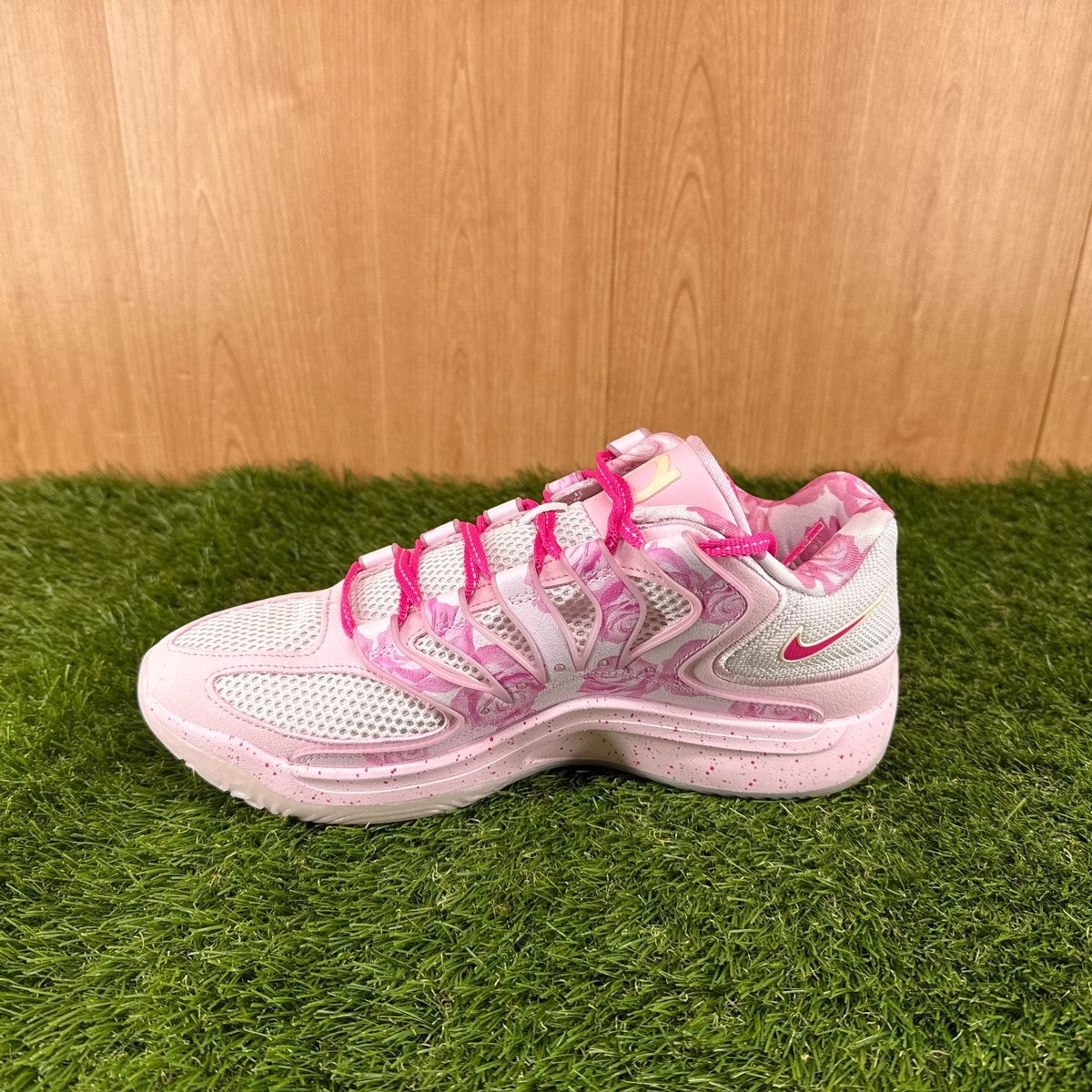 Nike KD 18 Aunt Pearl Basketball Shoes HV1997-600 Pink Men's Size