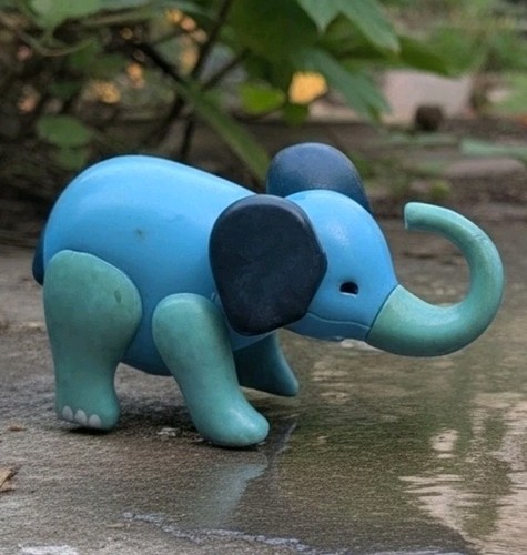Fisher Price Little People Zoo Blue Elephant 🐘