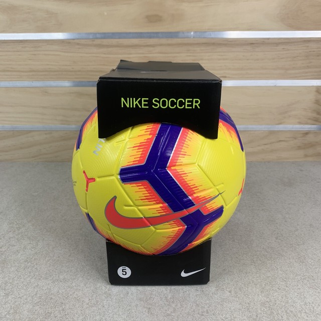 nike maxim soccer ball