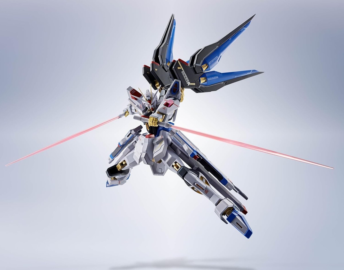 BANDAI METAL ROBOT SPIRITS SIDE MS ZGMF/A-262B STRIKE FREEDOM