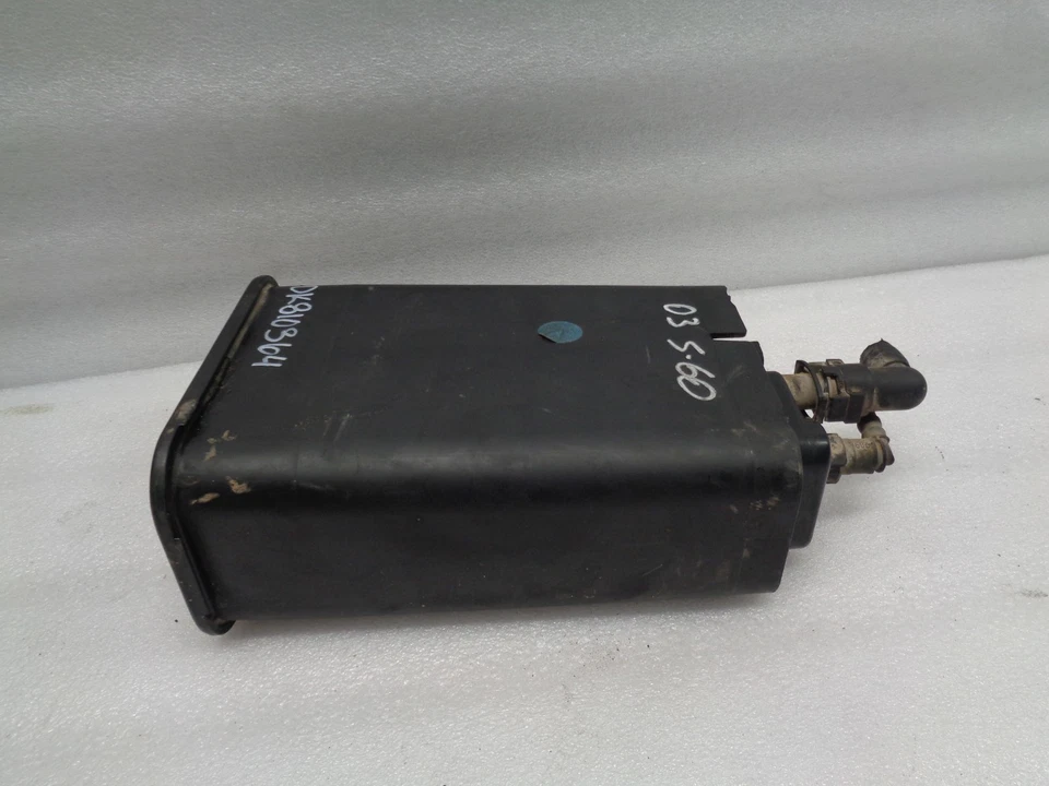 DK810364 2001-2004 VOLVO S60 BOTE DE CARBÓN DE VAPOR DE COMBUSTIBLE (17202237) OEM Foto 3 de 4