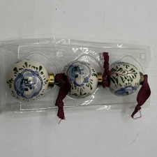 Juego de 3 adornos de porcelana azul Delft Holanda pintados a mano nuevos