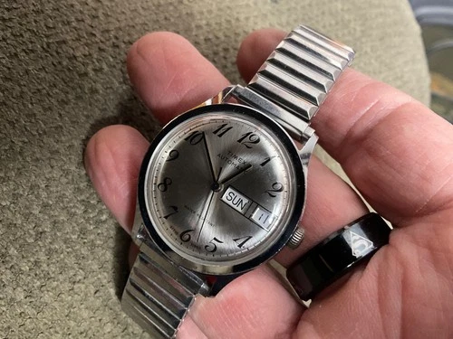 Vintage Timex Marlin Mens Day Date 1980 Silver Automatic or wind Watch stretch