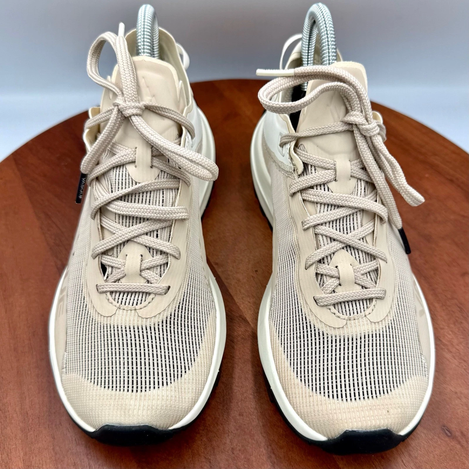 Vasque Re:Connect Here Low Hiking Trail Shoes Bone Cream Sneakers 7263 Womens 7