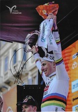 TADEJ POGACAR-RADSPORT-SLOWENIEN-4 X-TOUR DE FRANCE-SIEGER-AUTOGRAMM