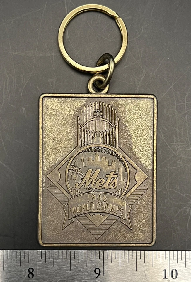 1986 New York Mets World Series Baseball Champion Sony Metal Keychain - New - Image 4 of 4