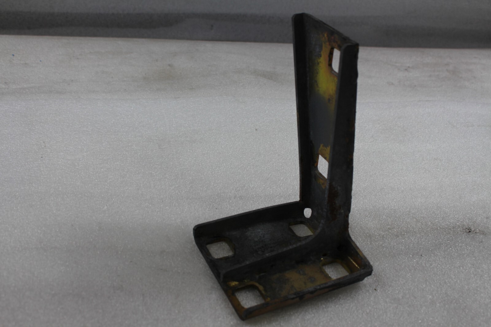 Ferrari 456, LH, Left, Rear Bumper Bracket, Used, P/N 65444300