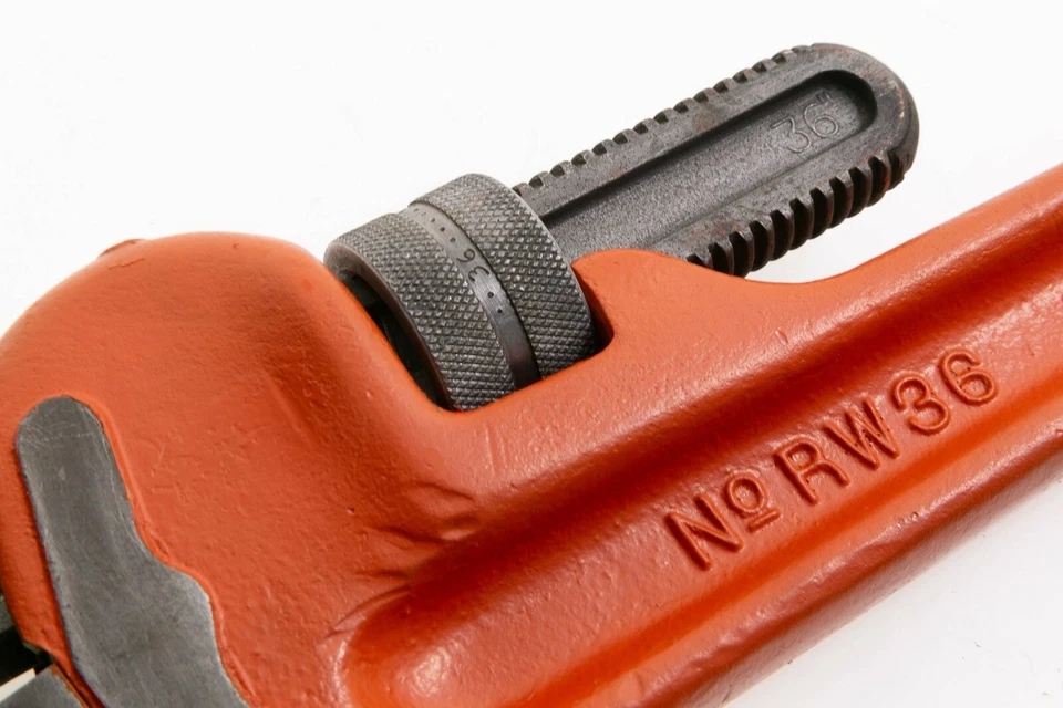 REED MANUFACTURTING CO. RW36 36" Llave de tubo de hierro fundido de alta resistencia - Erie, PA Foto 4 de 4