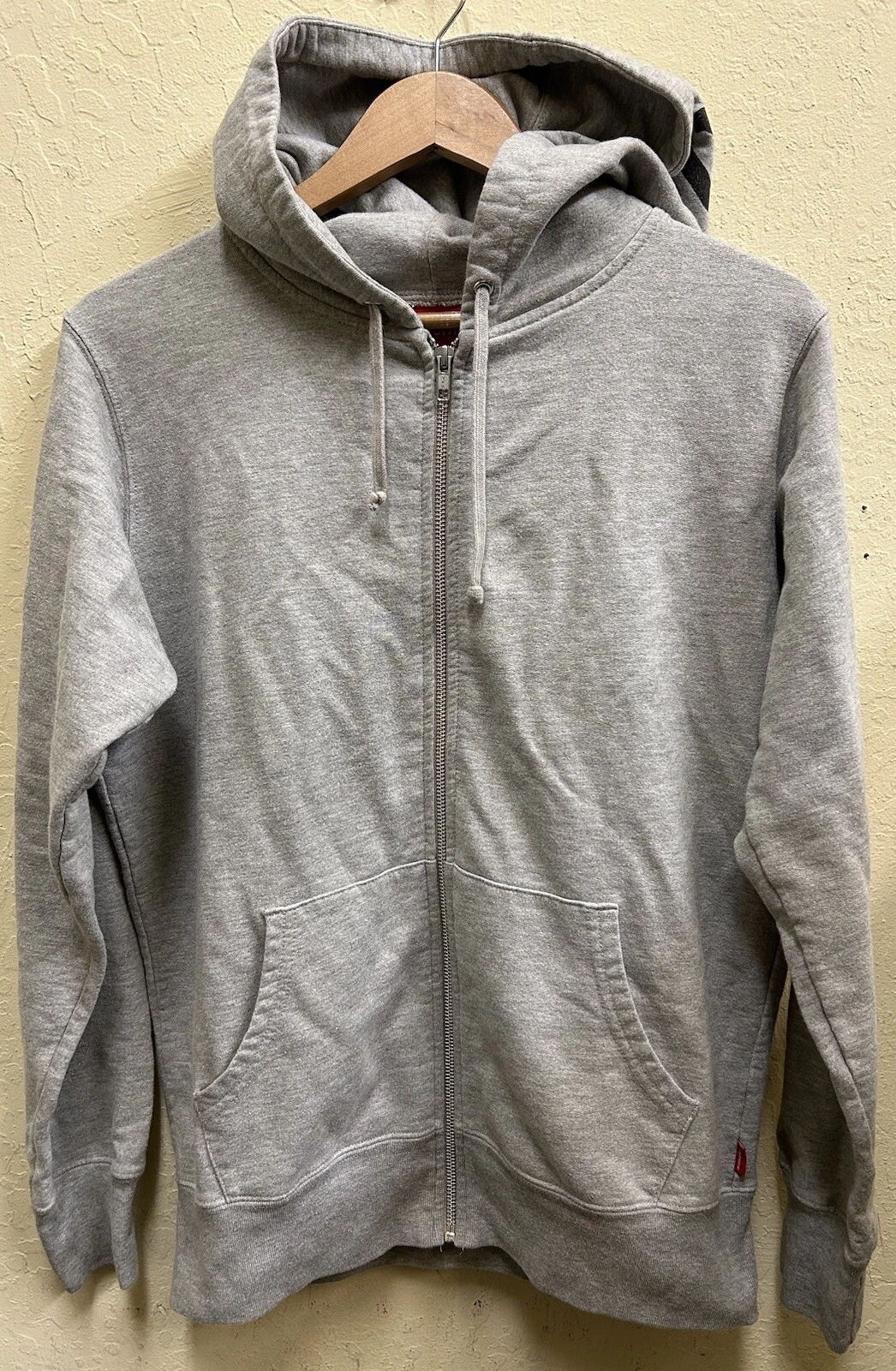 Sweat à capuche gris bruyère gris bruyère FW16 Supreme Old Anglaise logo zippé d'occasion taille petite