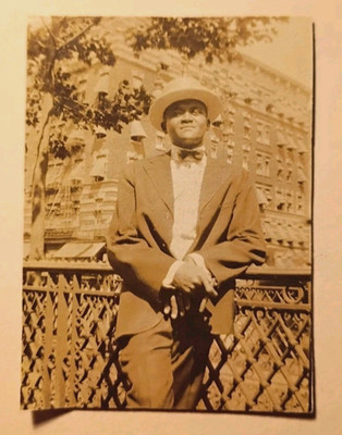 RARE Original 1912 Olympics Candid Photo ''The World's Fastest Human'' HOWARD DREW