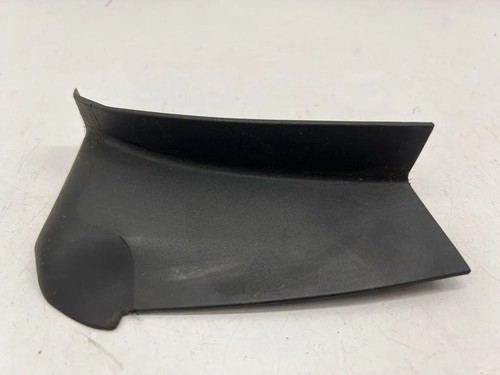 Rear light trim