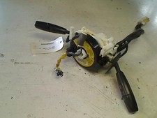 Commodo Kia CARNIVAL