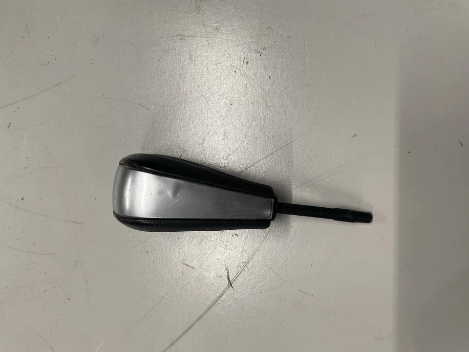 2006-2013 BMW E90 E92 328I 335I AUTOMATIC GEAR SHIFT KNOB SHIFTER OEM 06-13 USED - Image 3 of 4