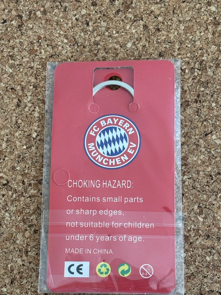 QUALITY ZINC ALLOY BAYERN MUNICH KEYCHAIN /RING . PRICE INCLUDES UK DELIVERY. - Image 2 of 2