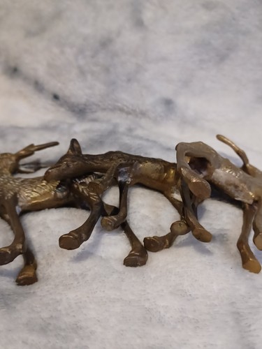 High quality Vintage solid Brass Deer Reindeer Statue grazing X3 - Foto 6 di 6