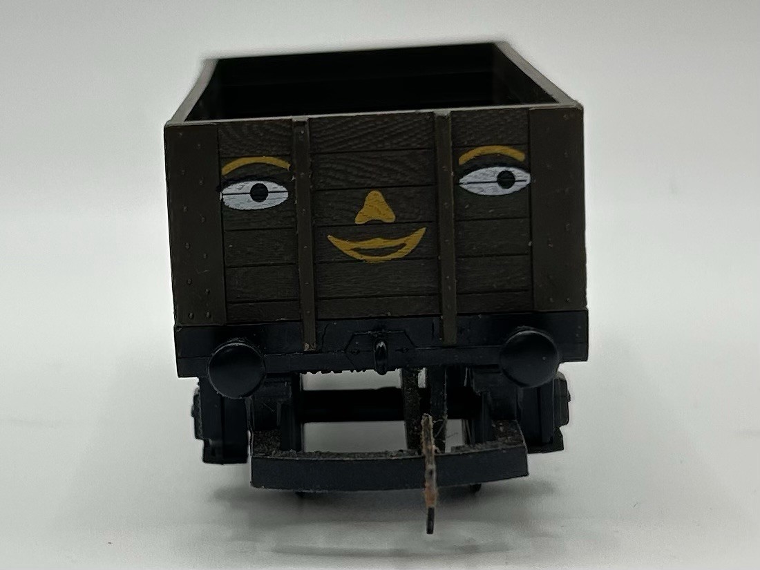 OO Hornby R107 Thomas & Friends Troublesome Truck W/ Printed Face - (NICE)