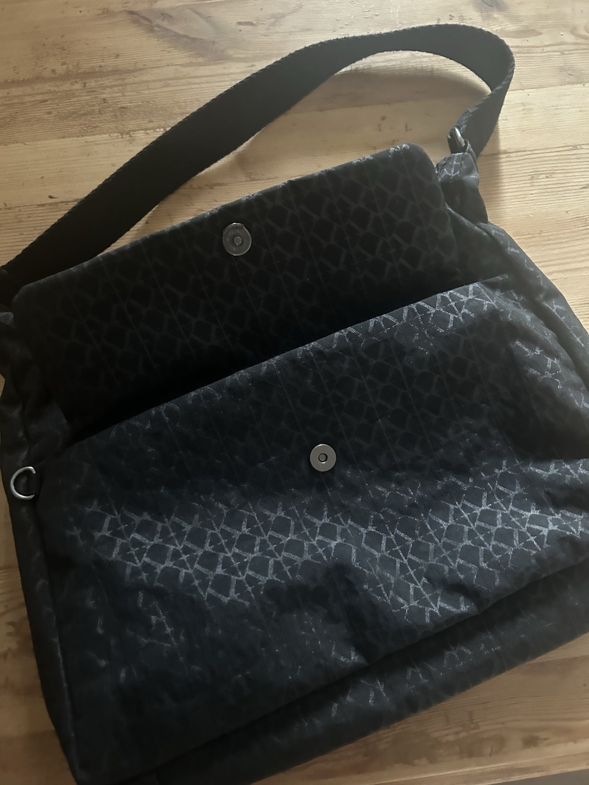Kipling Black Skarlet Shoulder Bag. 8606 image 6