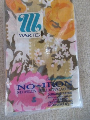 Vintage Martex No-Iron Percale Pillowcases Floral 50/50 Cotton Polyester NOS