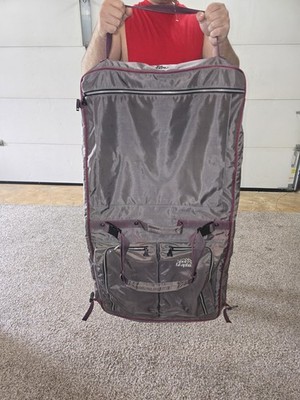 Sport Graphics Swix Sport USA Gray Garment Bag Suit Travel Bag w/ Pocket