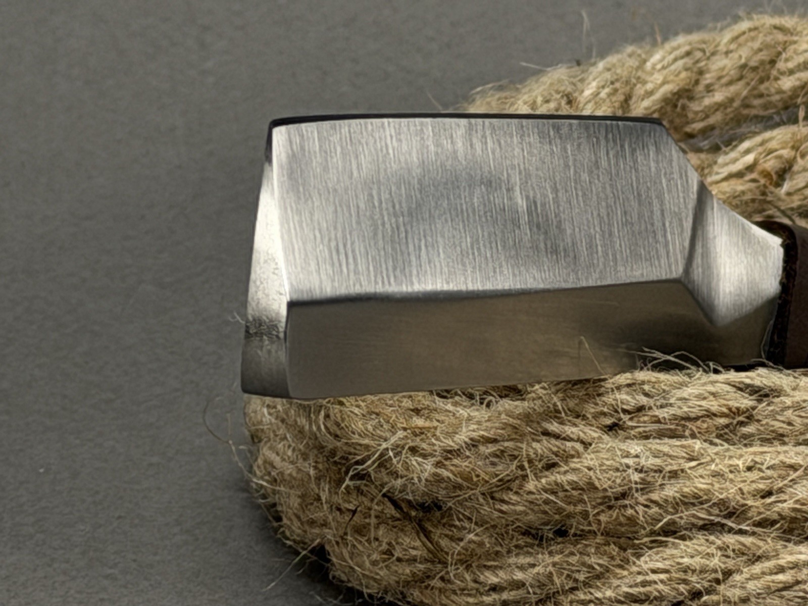 Handmade Kamisori Style Straight Razor-Knife-One Piece-Leather cover-gift