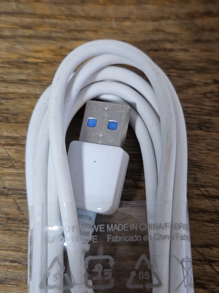 Lot of 20 OEM Original Samsung 3FT USB 3.0 Charging Data Cable Cords - Image 3 of 4
