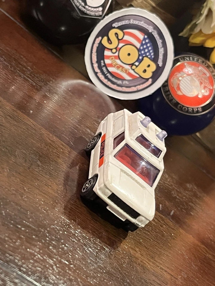 CORGI JUNIORS Land Rover Police SUV 4x4 Blanco Diecast USADO EXCELENTE ESTADO Foto 4 de 4