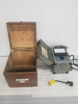 Associated Research Inc. 412 HYPOT Tester Unit 115VAC w/ Wood Case