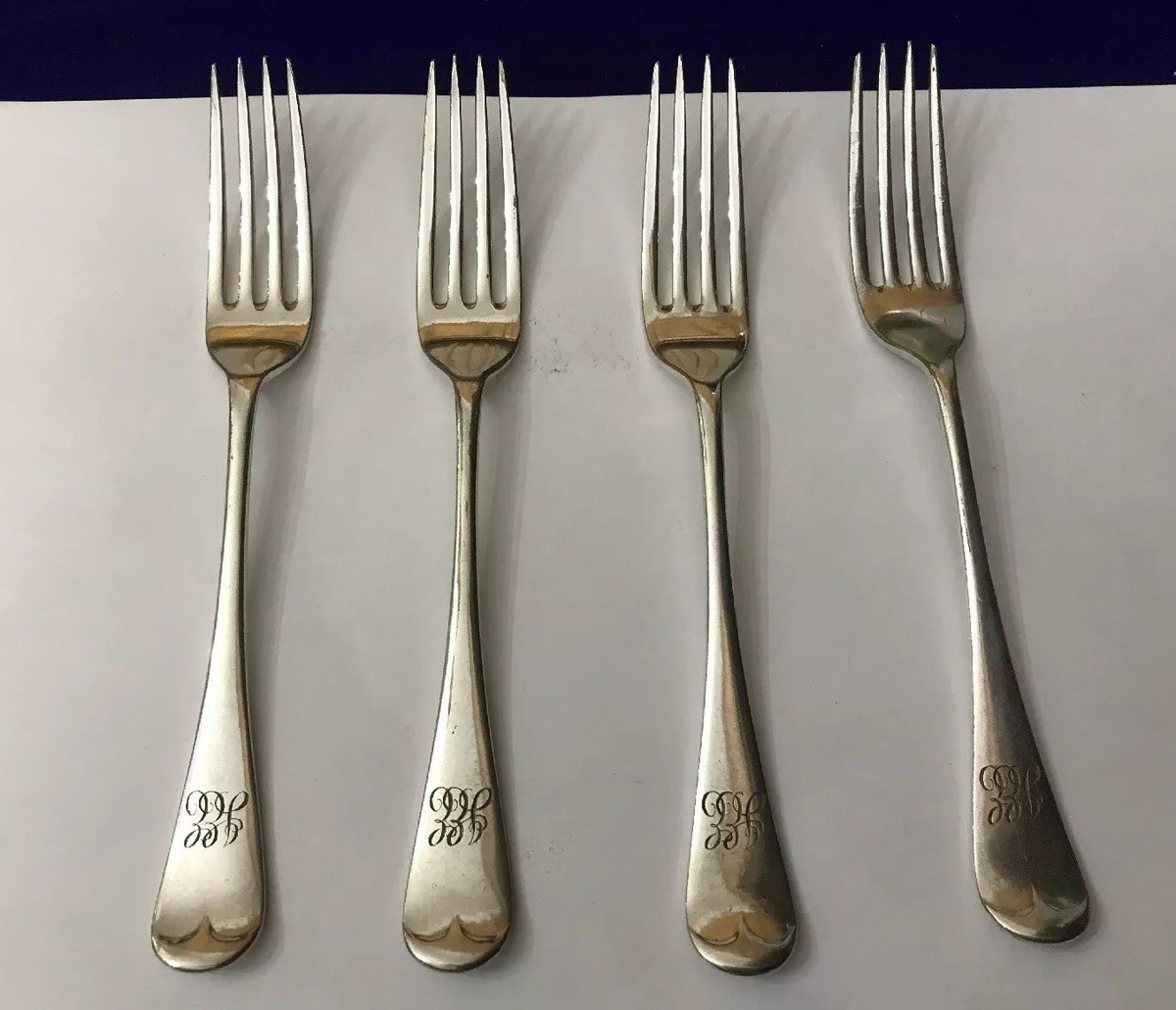 4 Silver Plated HB&H Harrison Bros Howson 19cm Old English Dinner