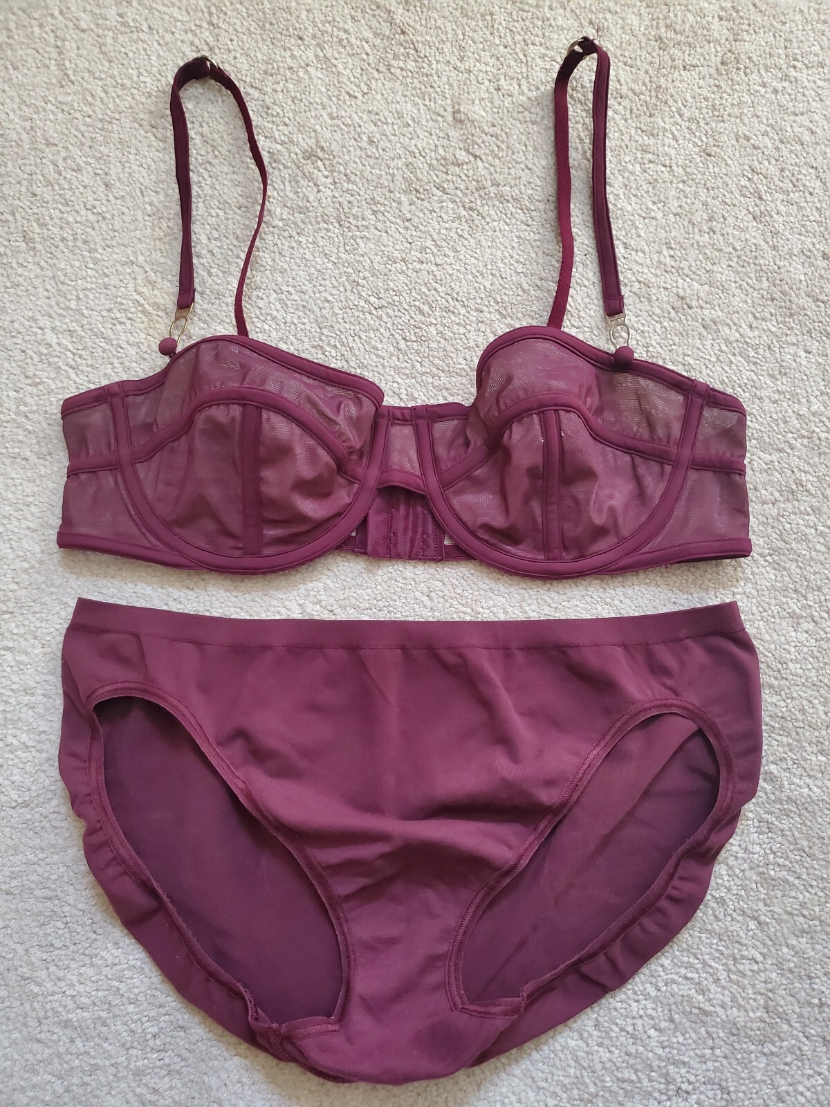 Vintage Victoria Secret Very Sexy Burgandy Balconette Bra/Bikini Set 36B/L RARE
