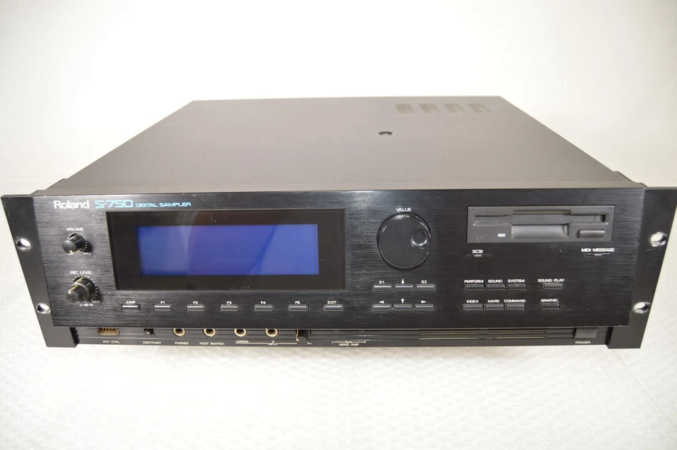 Roland S-750 Digital Sampler Rack Unit 16-bit Stereo Sampling Vintage Tested - Image 4 of 4