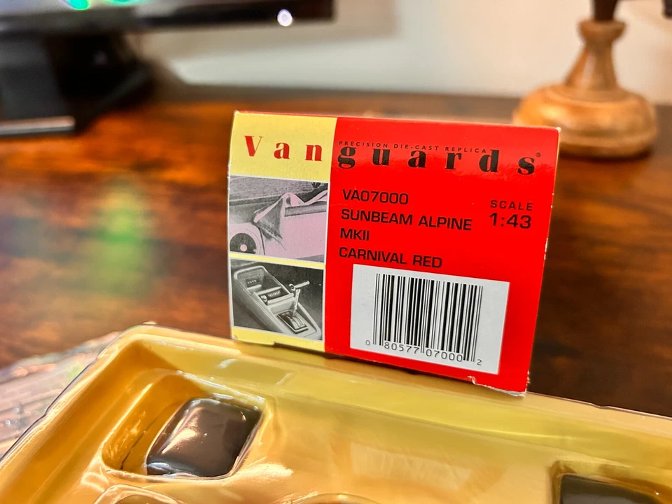 Vanguards Sunbeam Alpine MKII Carnival Red, VA 07000 Foto 2 de 4