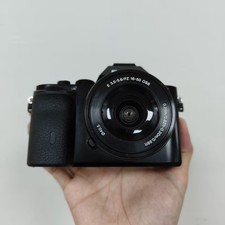90 New Sony Alpha A7R 36.4MP Mirrorless Digital SLR Camera With 16-50mm Lens